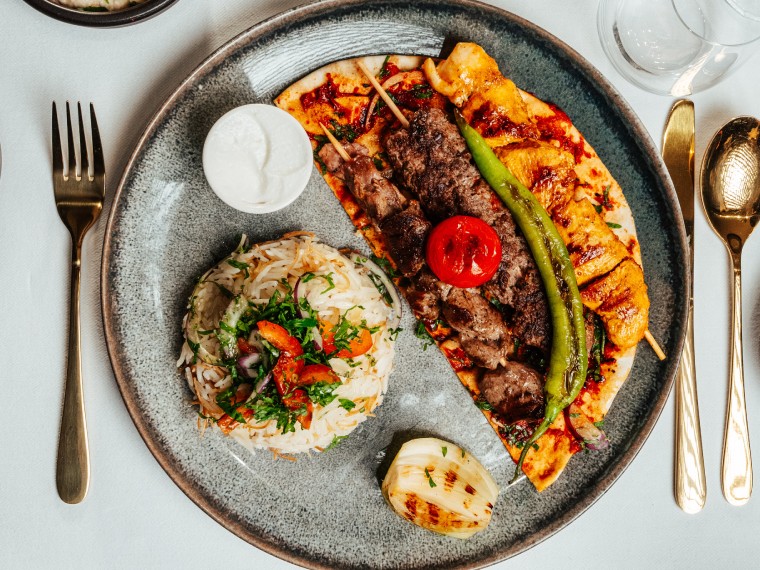 Paradisia Thumbnail - Lahem Mashwie